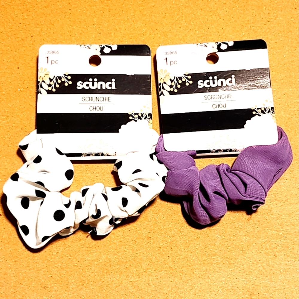 NWT 》2×《 SCÜNCI SCRUNCHIES: WHITE/BLACK POLKADOTS + PURPLE!